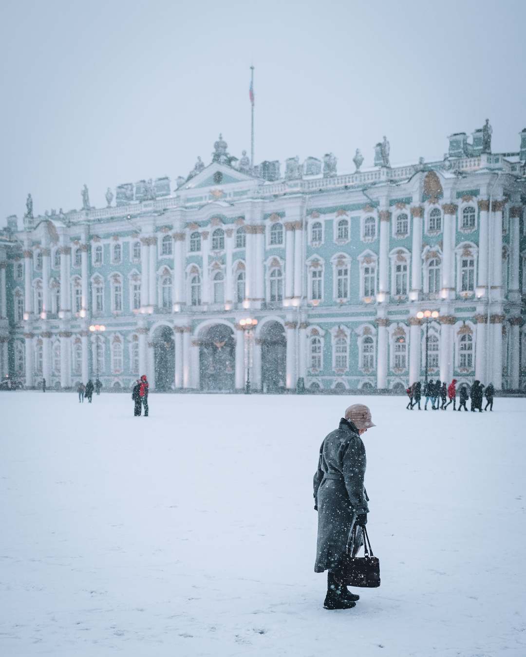 Сходить зимой санкт петербурге. Снежный Петербург. Санкт-Петербург зимой. Снег в Петербурге. Питер зима снег.